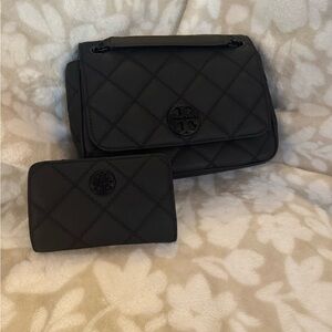Tory Burch Matte Finish Quilted Leather Purse with matching Wallet